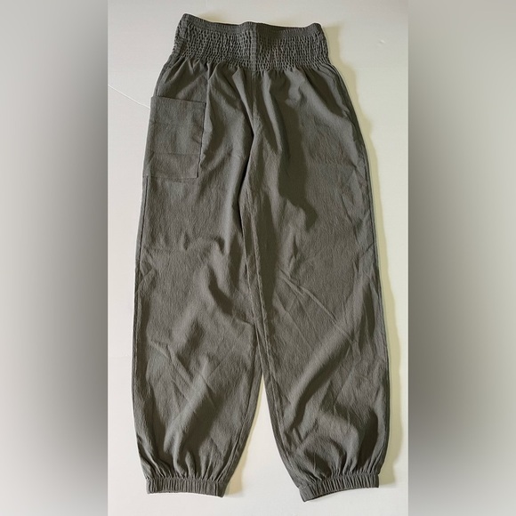 SHEIN Cargo Joggers Women’s M Smocked Elastic Waist Band Olive Khaki Green - Picture 1 of 8